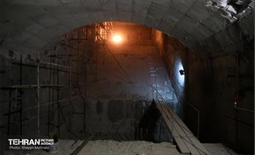 بازدید اعضای کمسیون حمل و نقل شورای اسلامی شهر از ایستگاه تقاطعی مترو توحید 16