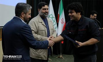 تقدیر از عوامل اجرایی کلان پروژه‌های منطقه ۹ 2