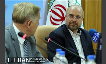 مراسم امضای پیمان خواهر خواندگی میان شهرهای تهران و سارایوو 8