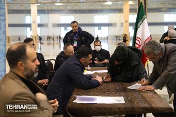 میز خدمت شهرداری تهران در نماز جمعه 9