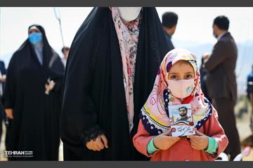 نهال کاری شهردار تهران و رئیس جمهور به مناسبت روز درختکاری 3