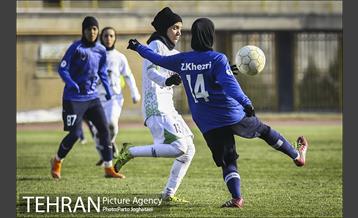دیدار فوتبال زنان بین ذوب آهن و البرز 16