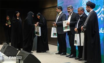 تجلیل از خادمان شهرداری در مرز مهران 7