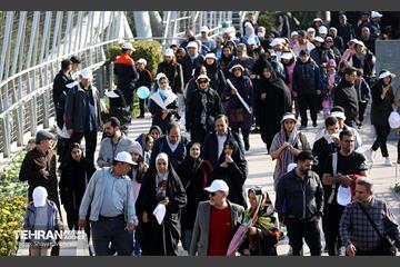 همایش‌ پیاده‌روی خانوادگی کارکنان شهرداری تهران 26