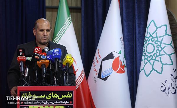 افتتاح نمایشگاه عکس «نفس‌های سوخته» 46