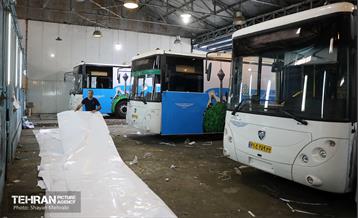 مراحل آماده سازى اکیپ هاى سیار واکسیناسیون شهردارى تهران 9