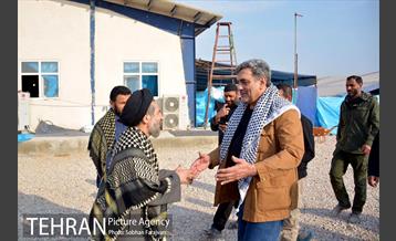 بازدید پیروز حناچی از موکب‌های مسیر نجف تا کربلا 26