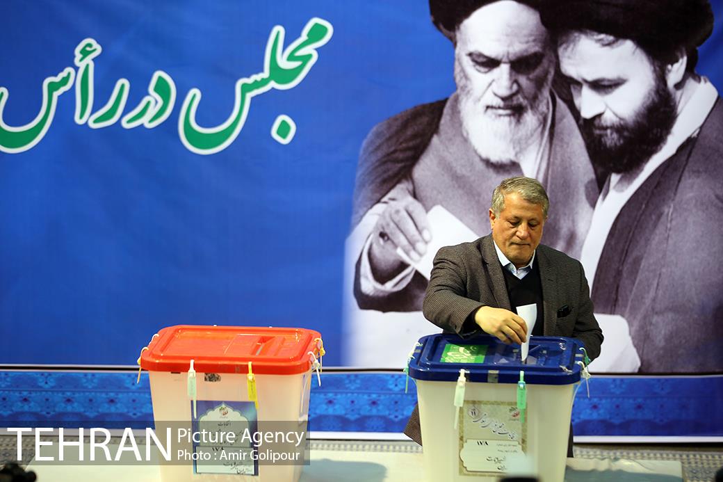 شرکت محسن هاشمی رئیس شورای اسلامی شهر تهران در انتخابات مجلس شورای اسلامی 7