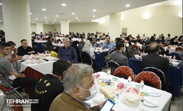 مراسم افطاری خادمین شهر در منطقه ۱۱ 5