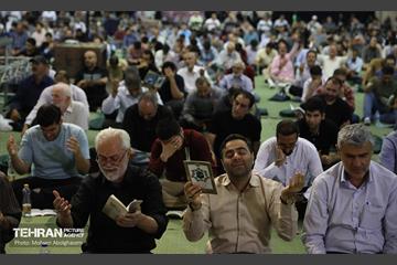 دعای روز عرفه در مصلی امام خمینی (ره) 15