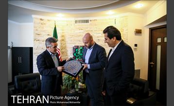 دیدار دبیر کل متروپلیس با دبیر کل مجمع شهرداران کلان شهرهای تهران 16