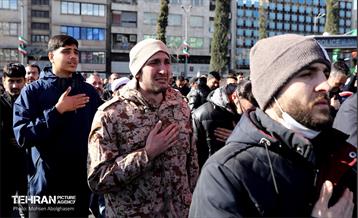 اجتماع مردم تهران در پی شهادت رهبر انقلاب - 2 49