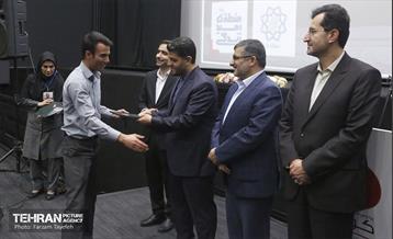 همایش تجلیل از کارگران شهرداری منطقه ۵ 5