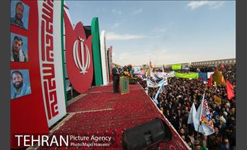 حضور دکتر قالیباف در راهپیمایی 22 بهمن 16