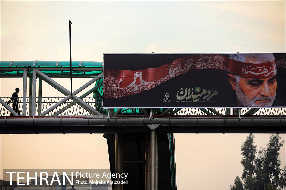 سیاه پوش شدن تهران در سالگرد شهادت سردار سلیمانی 15