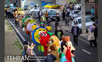 کاروان نوروزی در منطقه 17