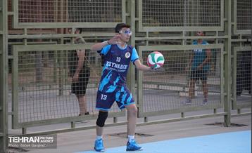 اختتامیه مسابقات ورزشی قهرمانان در منطقه 13 13