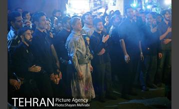 مشعل‌گردانی در دولت آباد تهران 38