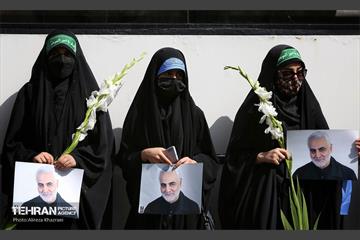 مراسم تشییع و تدفین شهدای گمنام در منطقه ۳ تهران  3