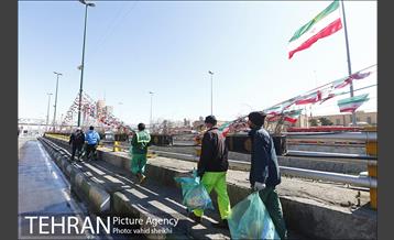 خدمات شهرداری تهران در پایان راهپیمایی ۲۲ بهمن 12