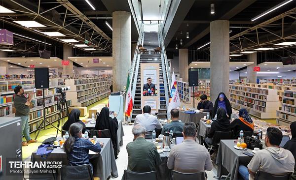 نشست خبری مشترک سخنگوی شهرداری تهران و مدیرعامل باغ کتاب تهران 45