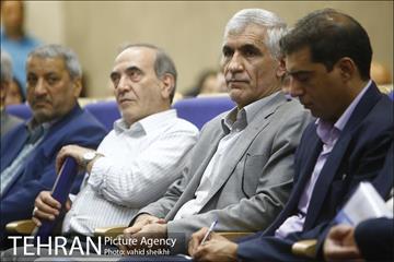 بازدید شهردار تهران از موسسه مطبوعاتی همشهری  12
