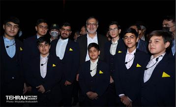 بازدید شهردار تهران از غرفه‌های فرهنگی بوستان ولایت 16