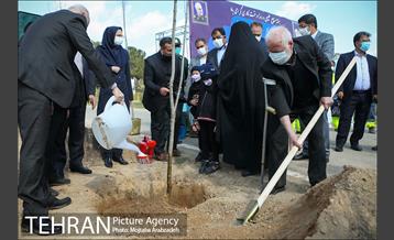 کاشت درخت میثاق در حرم امام خمینی 14