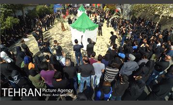 مراسم آتش زدن خیمه ها در ظهر عاشورا‎ 38
