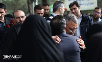 هفتمین سالگرد شهدای آتش‌نشان حادثه پلاسکو 18