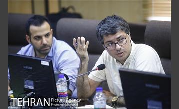 نشست صمیمانه اصحاب رسانه با مدیر عامل سازمان آتش نشانی 11