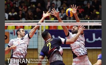 دیدار پیکان تهران و صالحین ورامین در لیگ برتر والیبال 4