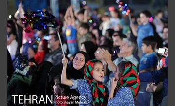 "جشن فرشته ها" در بوستان زندگی 6