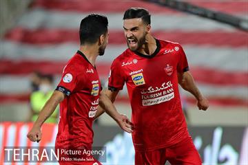 دیدار تیم های فوتبال پرسپولیس و تراکتور تبریز 18