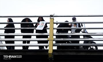 تشییع پیکر ۱۰۰ شهید مردمی و مدافع امنیت در تهران 23