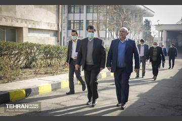 بازدید شهردار منطقه 21 از کارخانه ارج 5
