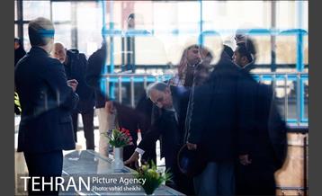 حضور شهردار تهران در راهپیمایی با مترو 13