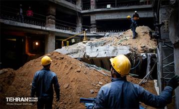 اینجا کارگاهه؛ پارکینگ طبقاتی نیایش 36