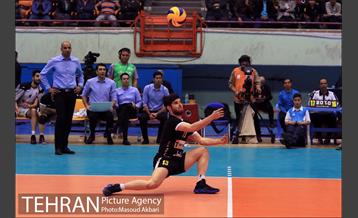 دیدار تیم‌های والیبال شهرداری ورامین و سایپا 10