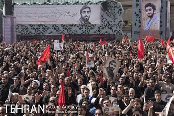 تشییع پیکر مطهر شهید محسن حججی 38