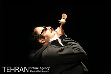 نمایش بیست و یک‎ 6