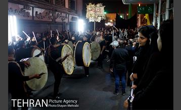 شب عاشورای حسینی در شهر 38