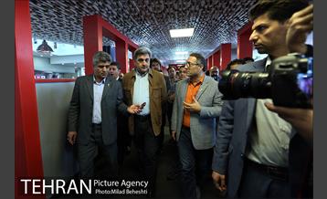 حضور شهردار تهران در سی و هفتمین جشنواره جهانی فیلم فجر 13