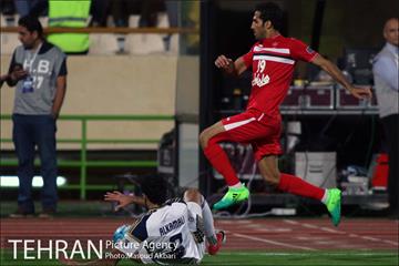 دیدار تیم‌های فوتبال پرسپولیس و الوحده
