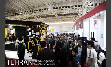 بازدید شهردار تهران از نمایشگاه الکامپ 2