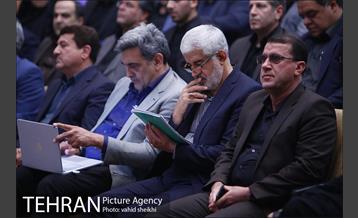 نشست هم اندیشی شهردار تهران با شهرداران نواحی تهران 2