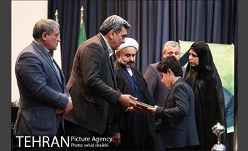 مراسم ختم جناب آقای مهندس هادی صادقی 18