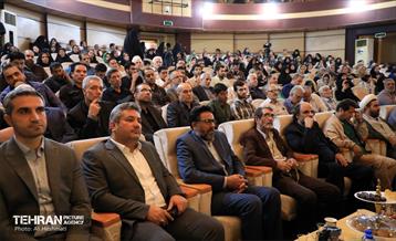 سومین سوگواره شعر عمود ۱8 21