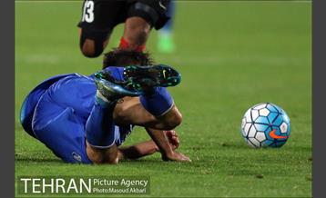 دیدار تیم های فوتبال استقلال ایران و الاهلی امارات