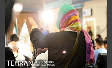 گفتگوی صمیمی دستفروشان مترو با مدیران شهری 9